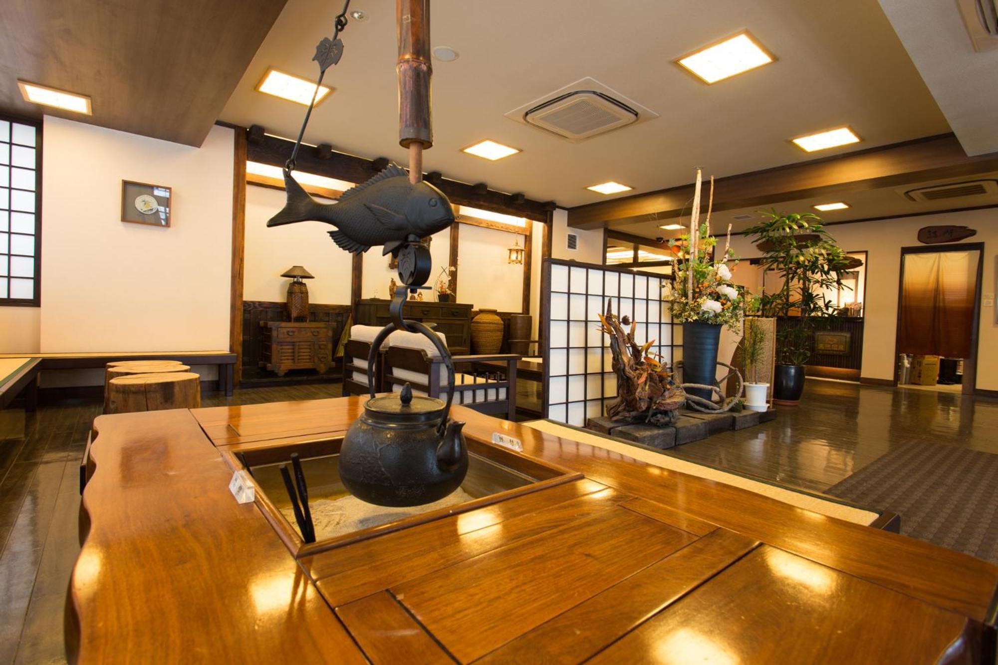 Shikishimaso Hotel Higashikawa Екстериор снимка